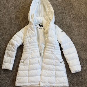 Laundry By Shelli Segal White Puffer Coat